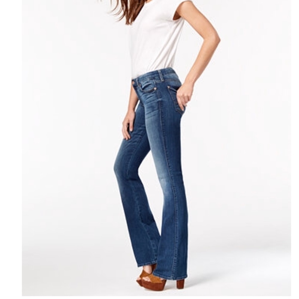 Look flawless in these figure-flattering Jeans
